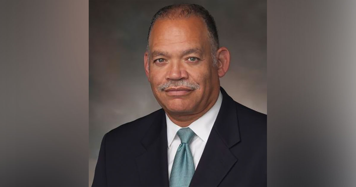 president-dr-jack-daniels-receives-martin-luther-king-jr